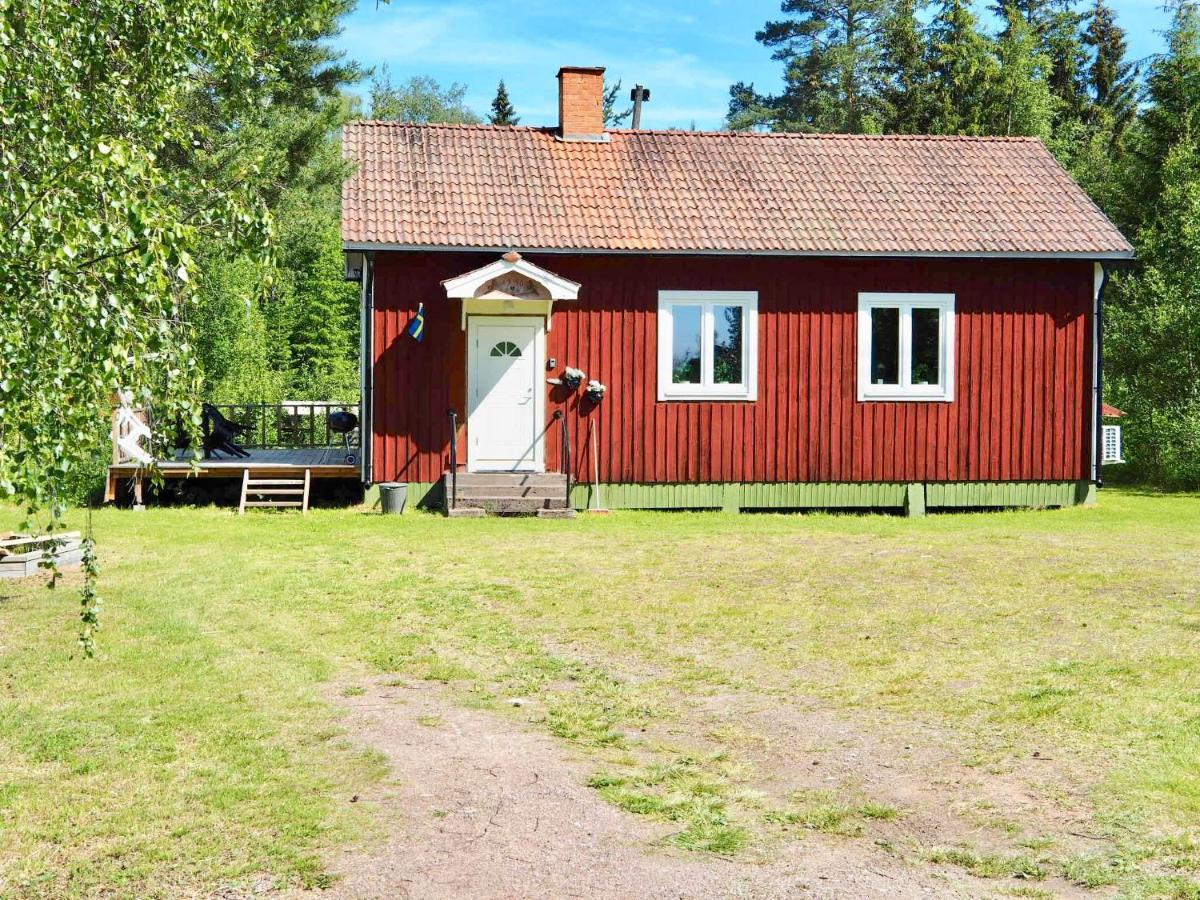 Вилла Orsastuguthyrning-Slaettberg Экстерьер фото
